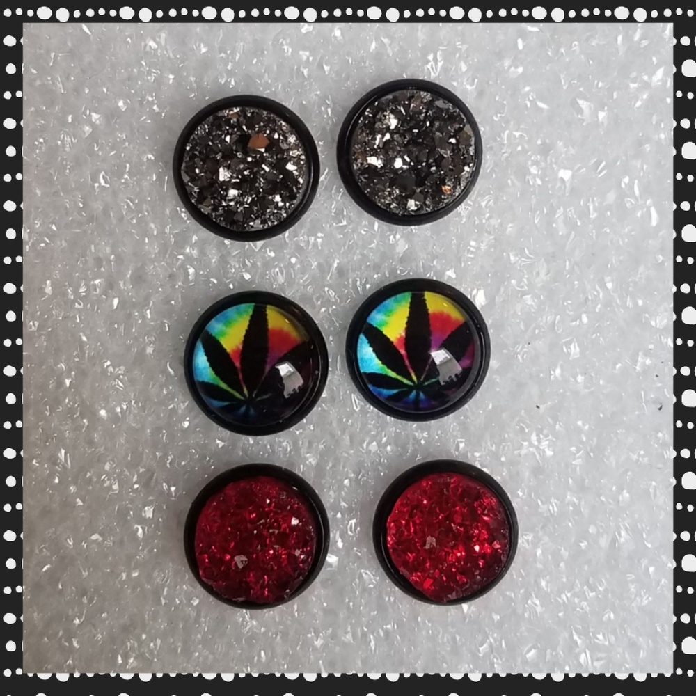Earring lot